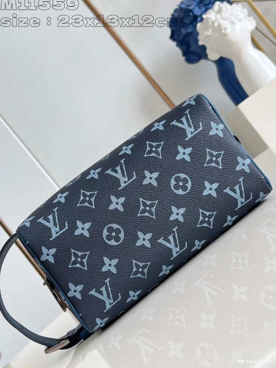 Aaa replica ru KIT LOUIS DOPP LOCKER VUITTON bag-23*13*12CM 0721